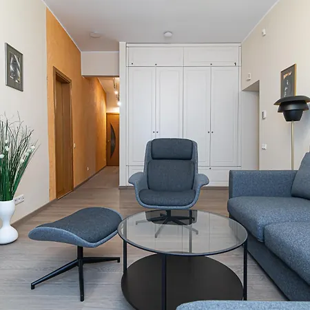 Town Hall With Jacuzzi By Urban Rent